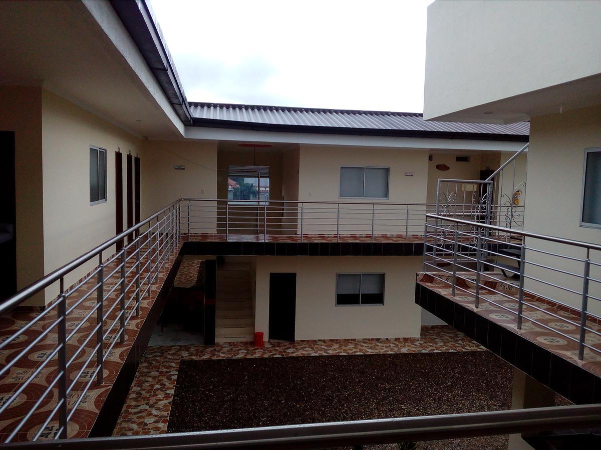 Hotel Prado Country Агуачика Экстерьер фото