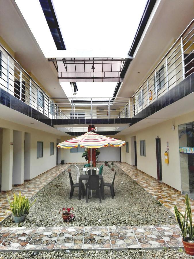 Hotel Prado Country Агуачика Экстерьер фото